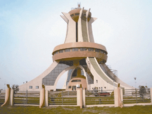 le monument de khafi au burkina faso