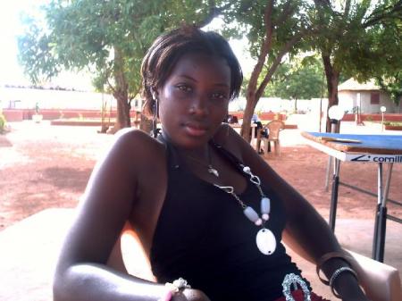 PRISCA JE VAIS RIEN TE DIRE CAS TU ME PPPPPPPPPDKKK
